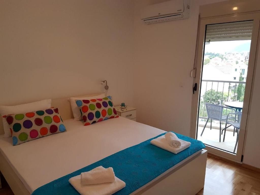 Апартаменты Apartment Lena Тиват-21