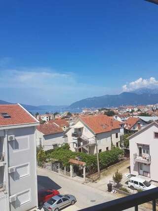 Апартаменты Apartment Lena Тиват Апартаменты с 3 спальнями-13