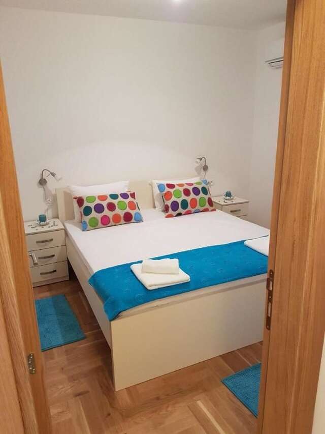 Апартаменты Apartment Lena Тиват-6